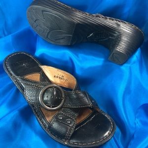 Born Mule Sandals Very Good Condition slight wear